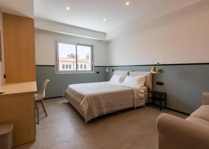 Antares And Maison d'hôtes 4*